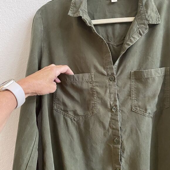 Anthropologie Cloth & Stone Womens Frayed Button Down Army Green Shirt Blouse M - Picture 2 of 9